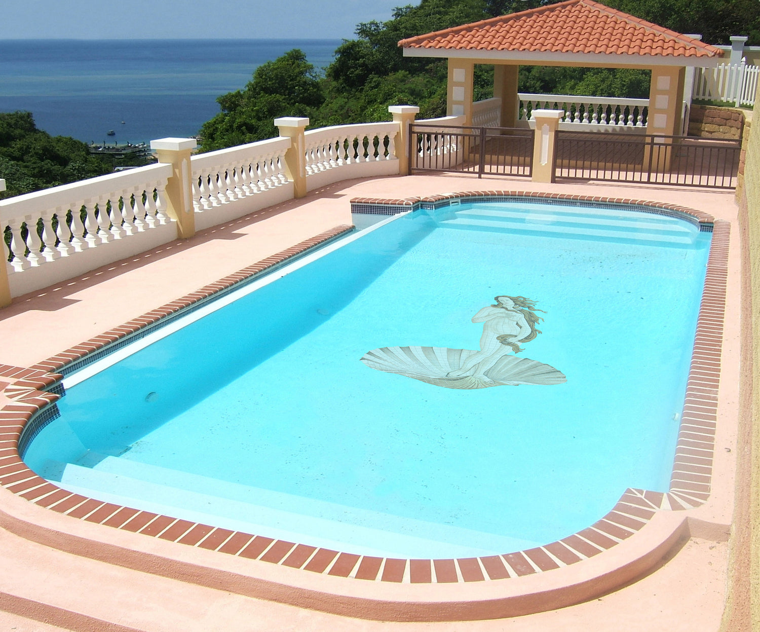 Ceramic & Glass Mosaic Tile Designs for your Backyard Oasis