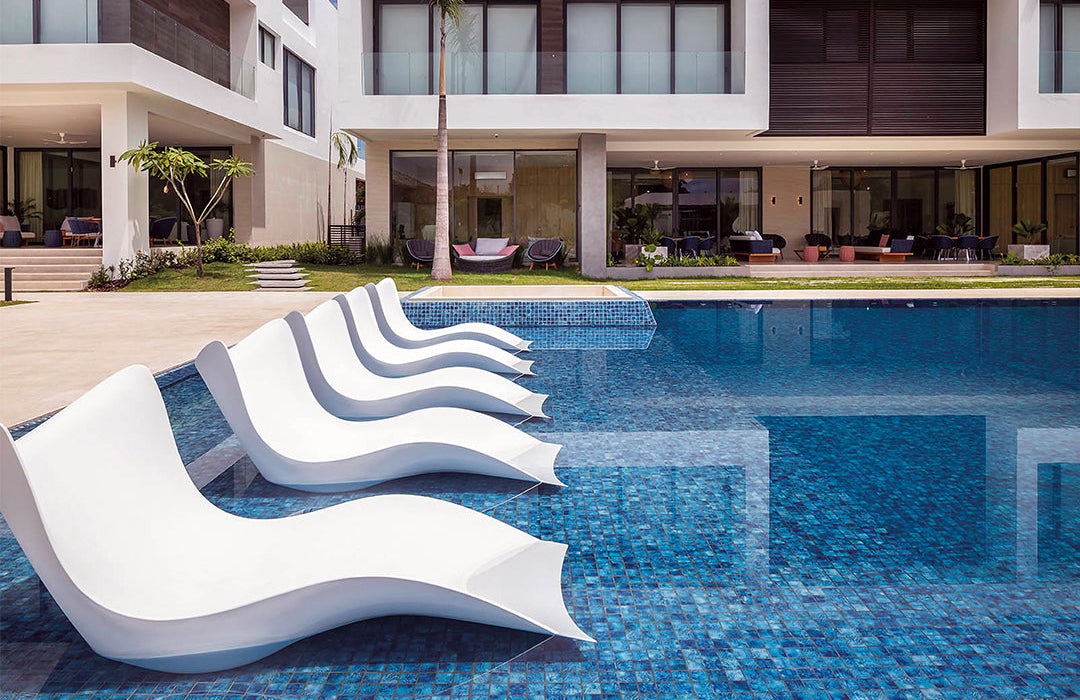 Aquatica Glass Tile