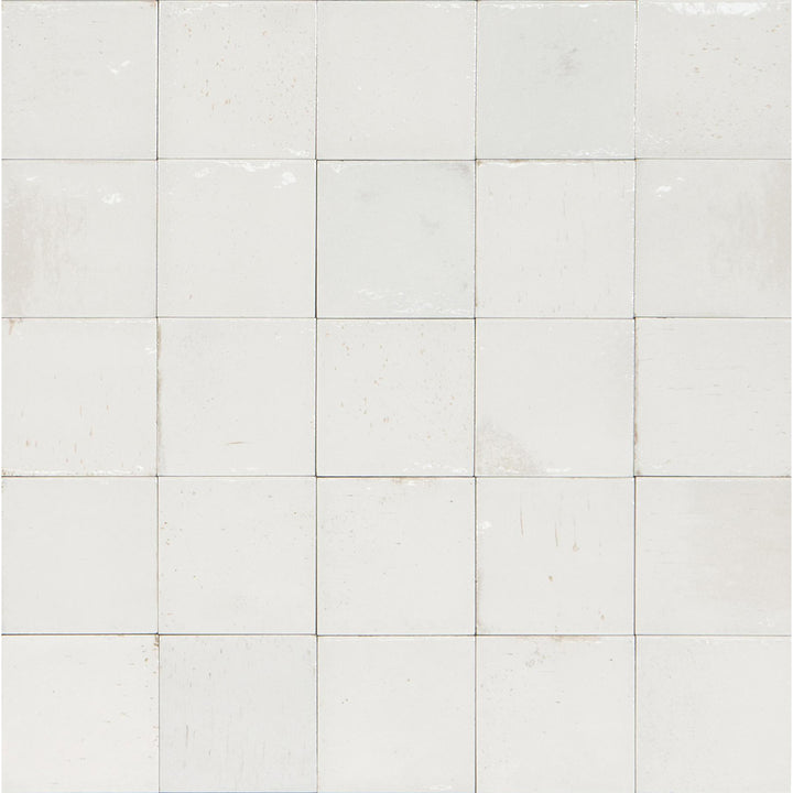 Bianco Glossy, 4" x 4" | EMCGLEEBIAN44 | Aquatica Porcelain Pool Tile