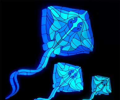 Pool and Spa Mosaics that glow in the dark