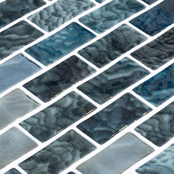 Arrecife Grey, 1" x 2" | ONIVANGARRGRY2 | Aquatica Glass Tile