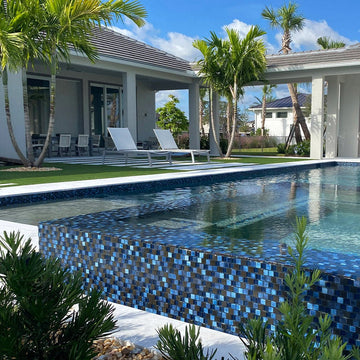 Dark Blue Blend, 1" x 1" Mosaic Tile | GL82323B2 | Glass Pool Tile