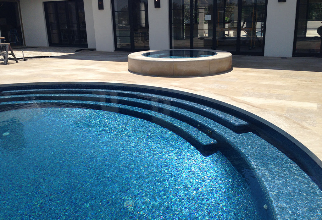 Iridescent glass tile