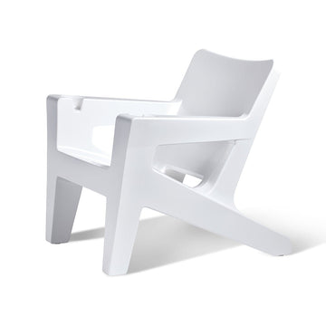 Tupelo Goods Bask Chair | Patio & Pool Shelf Lounge Chair - White