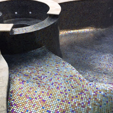 Shell Deep Glass Tile | Vidrepur