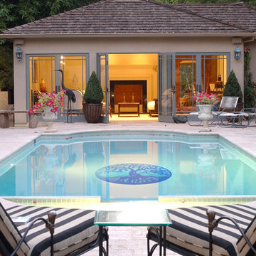 Glass Pool Mosaic by Artistry in Mosaics
