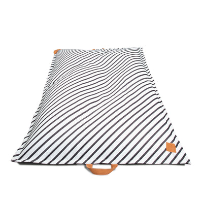 Lux Lagoon Lounger - Pool Float
