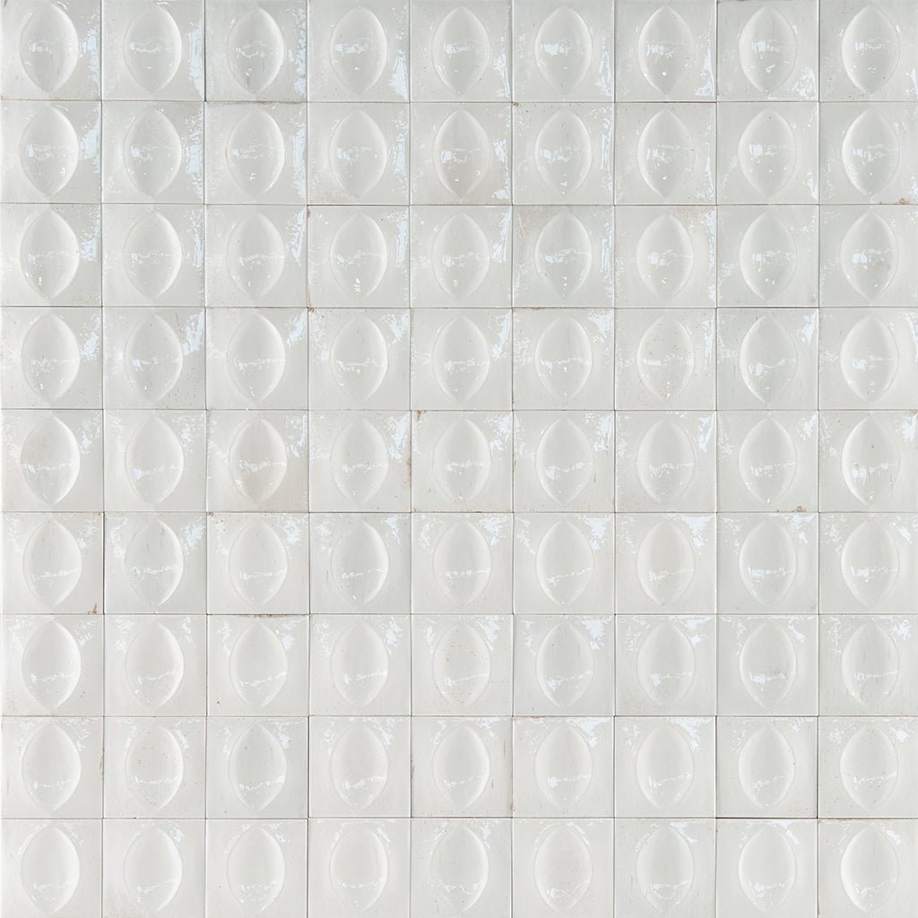 Bianco Glossy, 4" x 4" Egg Deco | EMCGLEEBIANEGG | Porcelain Pool Tile