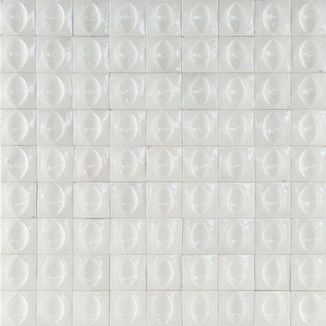 Bianco Glossy, 4" x 4" Egg Deco | EMCGLEEBIANEGG | Porcelain Pool Tile