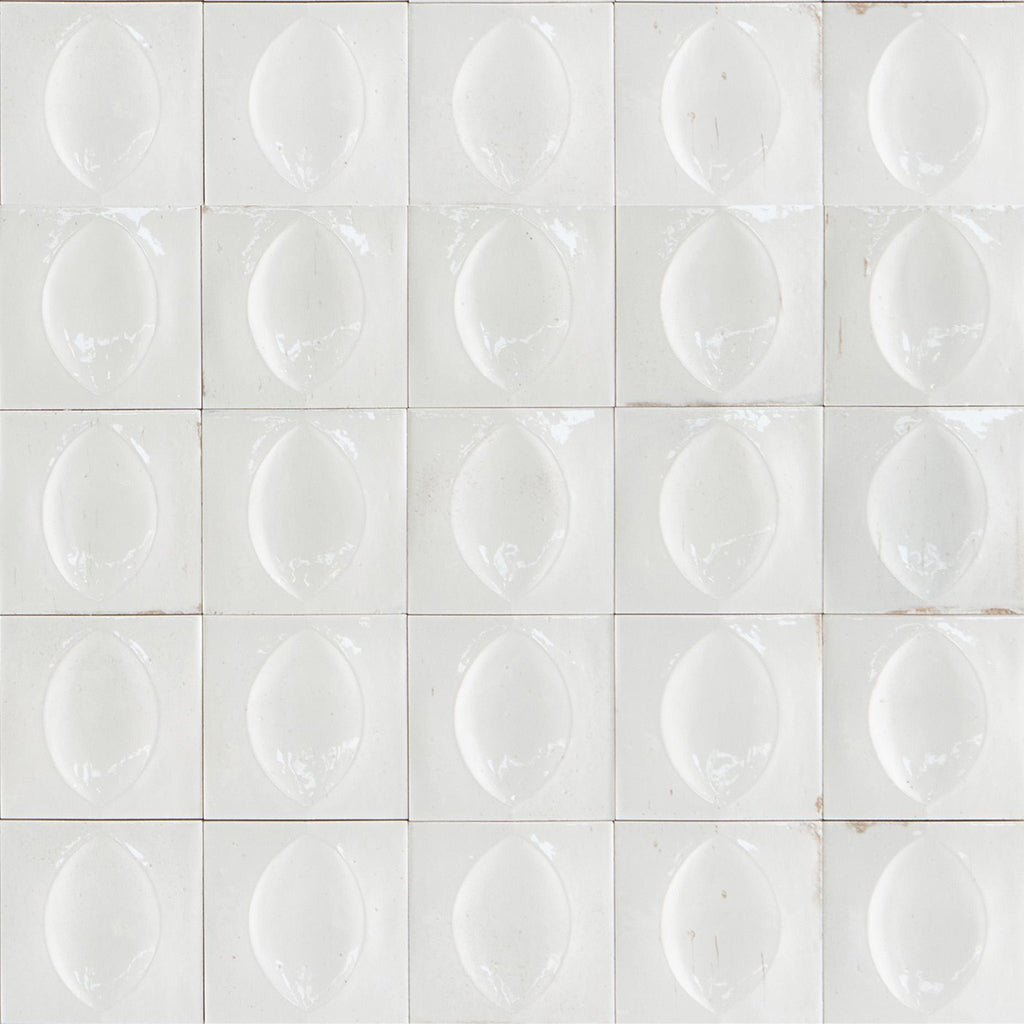Bianco Glossy, 4" x 4" Egg Deco | EMCGLEEBIANEGG | Porcelain Pool Tile