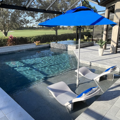 CozumelUmbrellabyBLUshades_In-poolandPatioUmbrellas