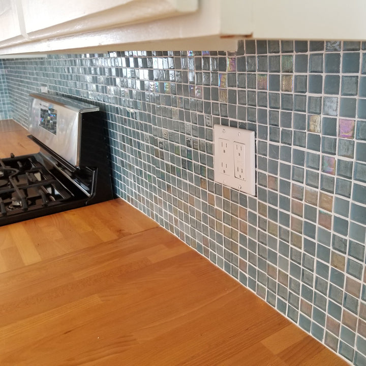 Shark, 1" x 1" Glass Mosaic Tile | E11SHARXXS | American Glass Mosaics