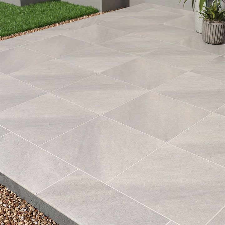 Fossil Snow, 24" x 24" | 2CM Porcelain Pavers | LPAVNFOSSNO2424