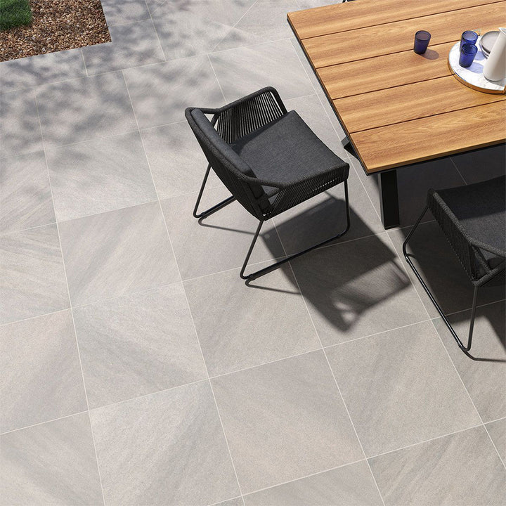 Fossil Snow, 24" x 24" | 2CM Porcelain Pavers | LPAVNFOSSNO2424
