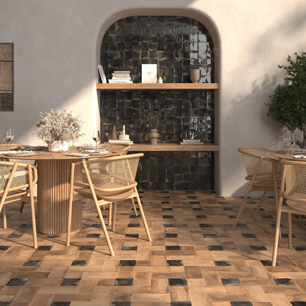 Granadella-Carbon Porcelain Tile