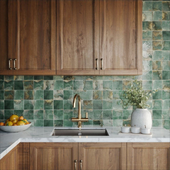 Granadella-Esmeralda Porcelain Tile