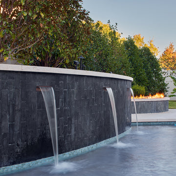 Smooth Flow Scupper, Outdoor Water Feature | The Outdoor Plus