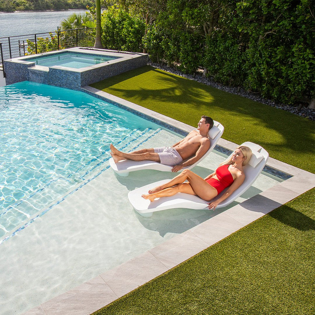 Tenjam Outdoor Furniture