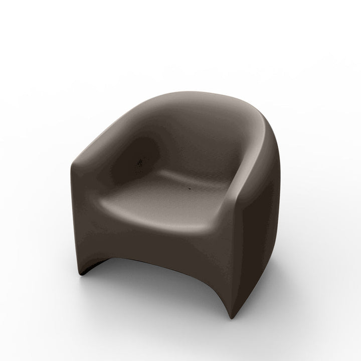 Blow Patio Lounge Chair by Vondom | Modern Outdoor Furniture - Taupe