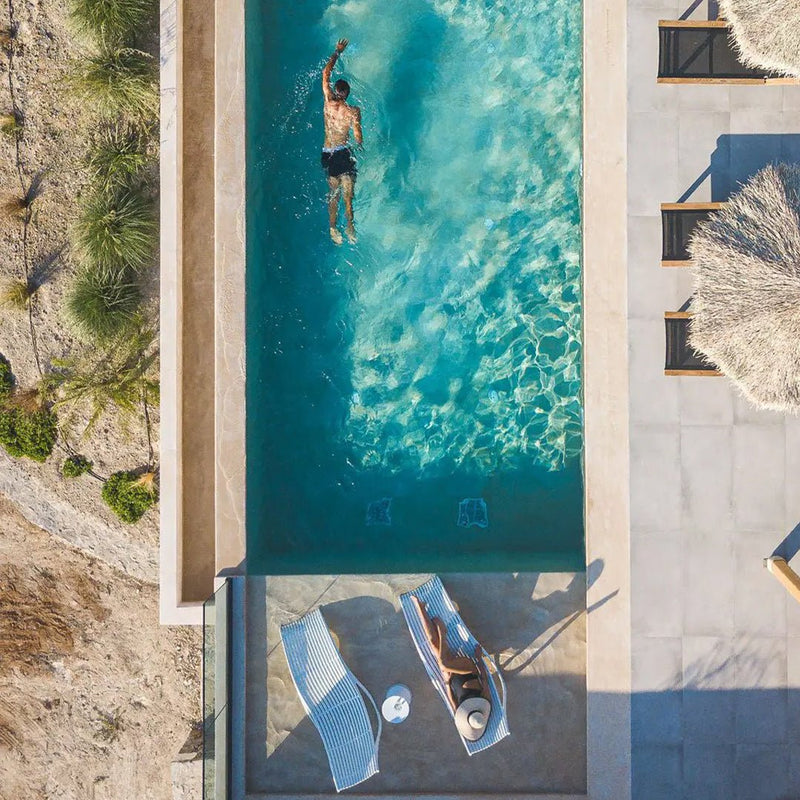 Ibiza Sun Lounger by Vondom | Luxury In-Pool and Patio Furniture