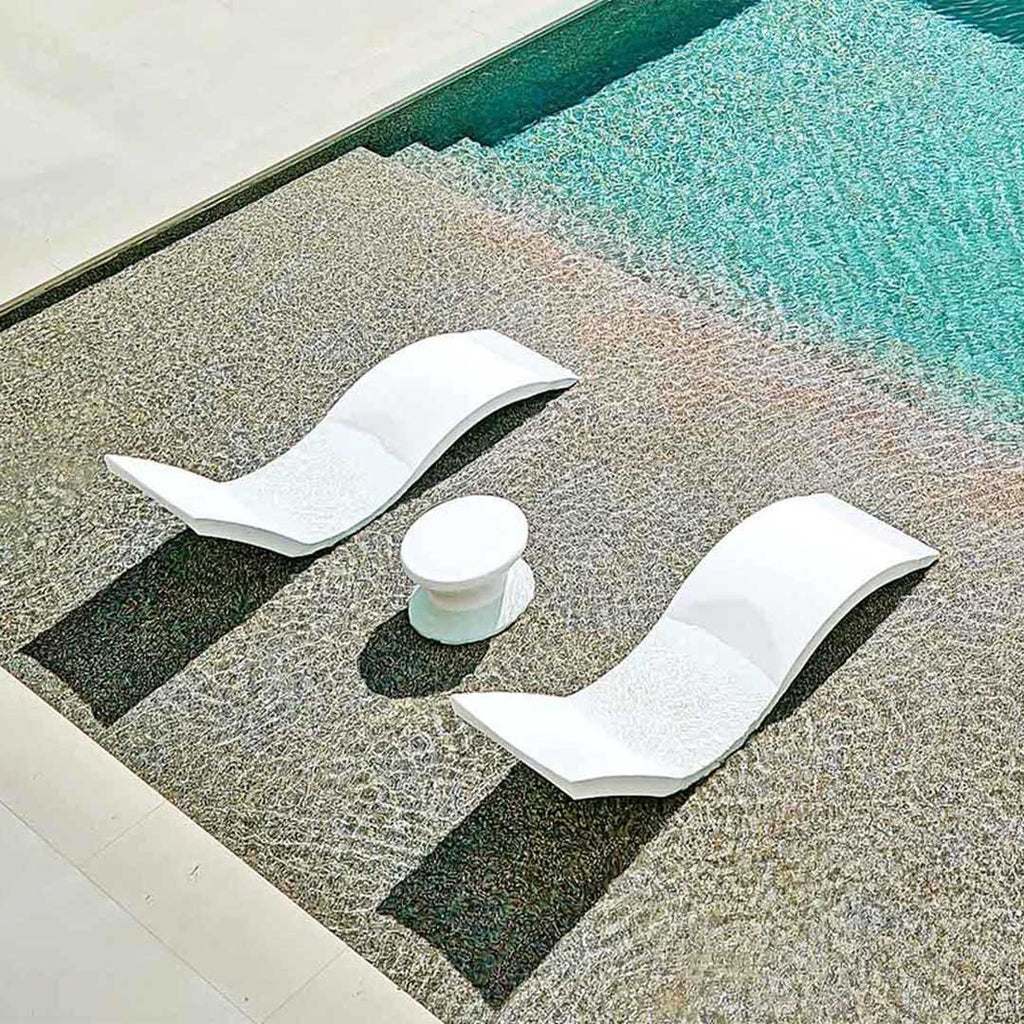 Ledge Lounger Outdoor Oasis Bundle | In-Pool & Patio Furniture