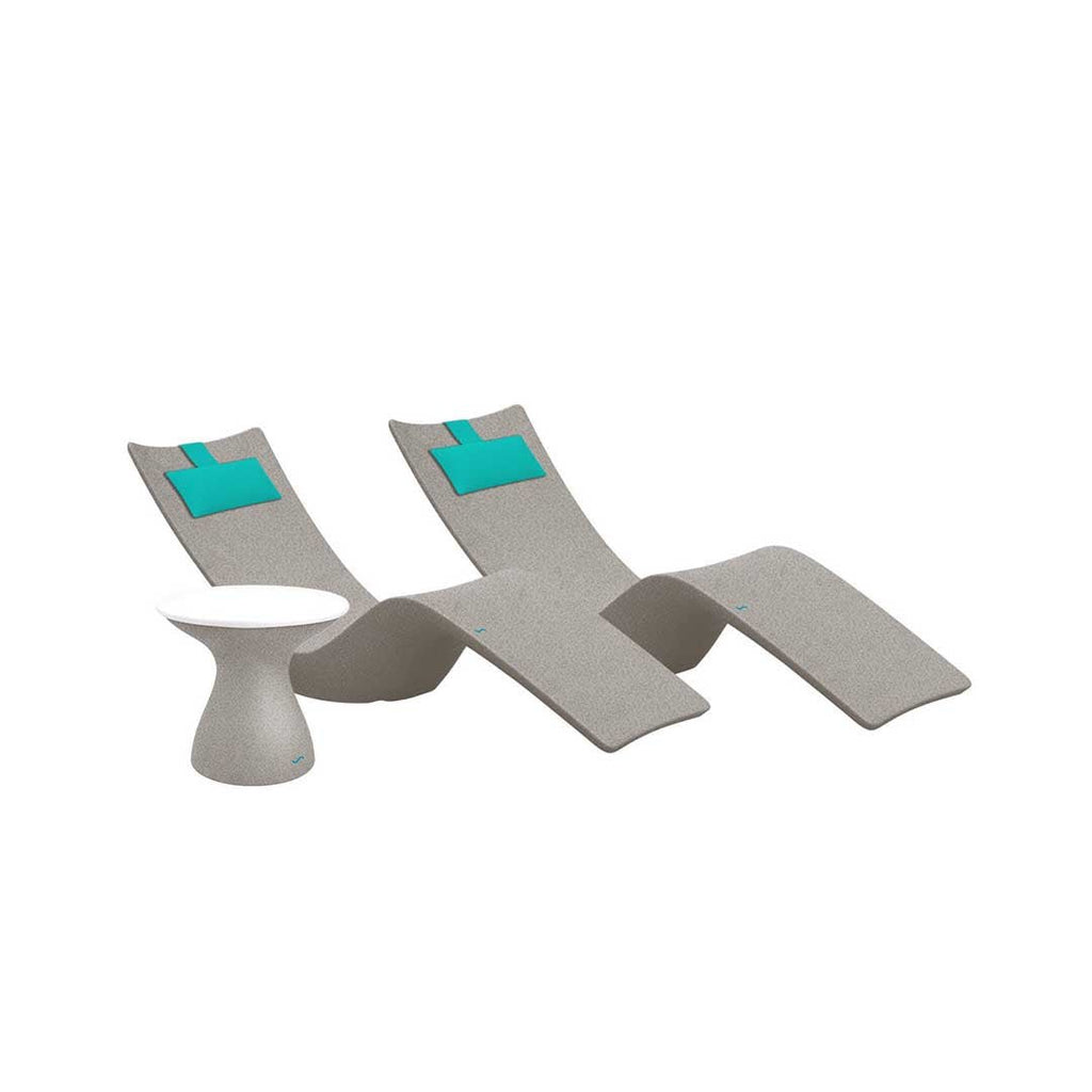 Resort Luxury Outdoor Paradise In-Pool Furniture Bundle, 2x Sandstone Autograph Chaises, 2x Aruba Headrest Pillows, Sandstone with White Lid Side Table 