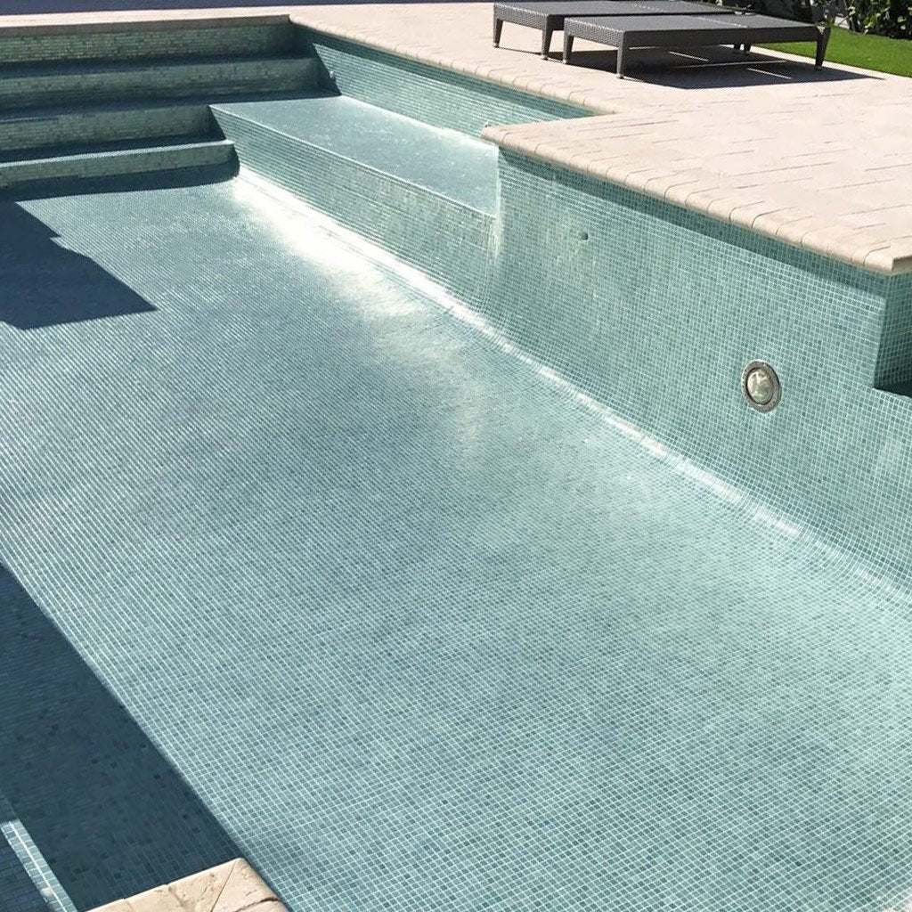 Shell Crystal Glass Pool Tile | Vidrepur