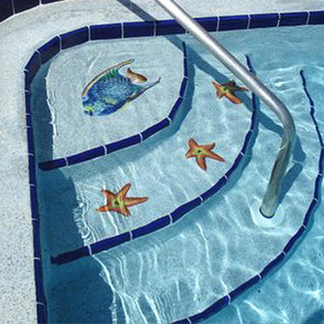 Angelfish | G-AFM | Glass Pool Mosaic by Artistry in Mosaics