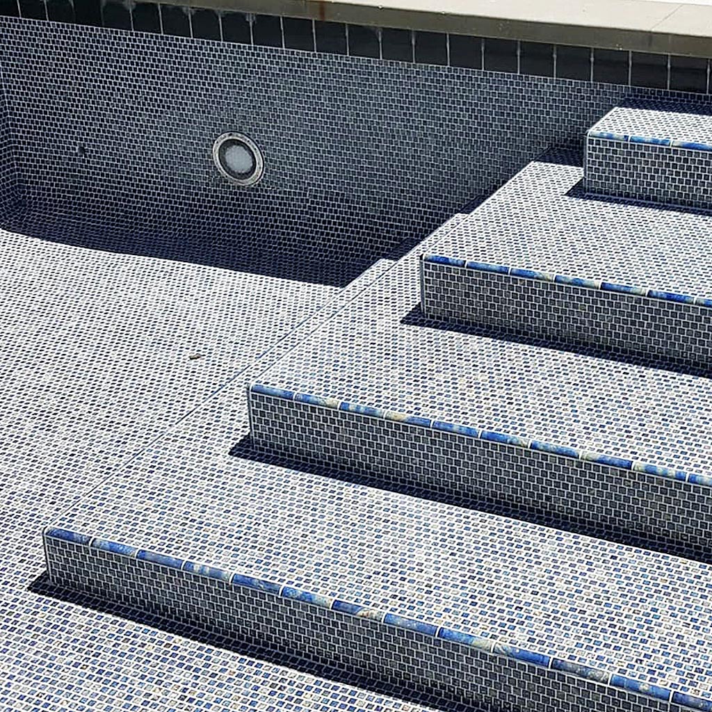 Opal, 1" x 1" | PLANET-113 | Fujiwa Porcelain Pool Tile