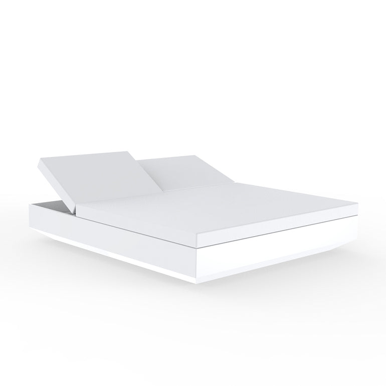 VELA SQUARE DAYBED WITH RECLINING BACKRESTS, WHITE, 54180-WHITE, VONDOM Luxury Outdoor Furniture
