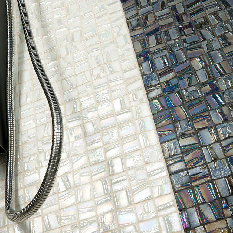 Venus - White, 1" x 1" | 093652M | Vidrepur Mosaic Glass Tile