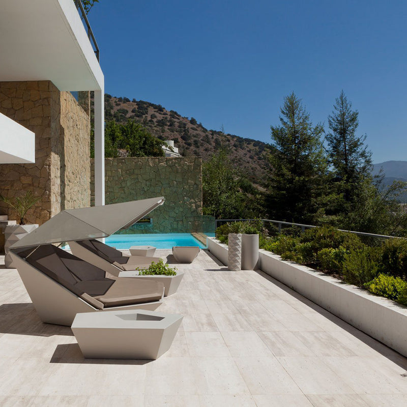 Faz Daybed with Canopy by Vondom | Luxury Patio Furniture