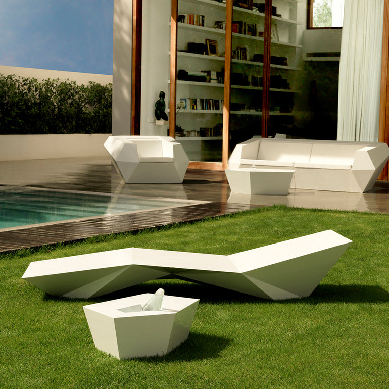 Faz Sun Chaise Lounger - Luxury Pool Lounge Chair
