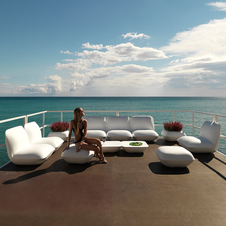 Pillow Lounge Chair by Vondom | Luxury In-Pool and Patio Furniture