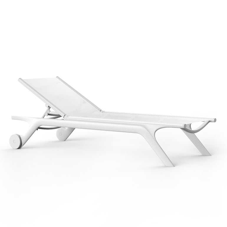 White aluminium top sun lounger