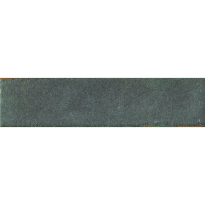 Emerald Matte, 2" x 10" | RNDNOHOEMMA210 | Aquatica Porcelain Pool Tile