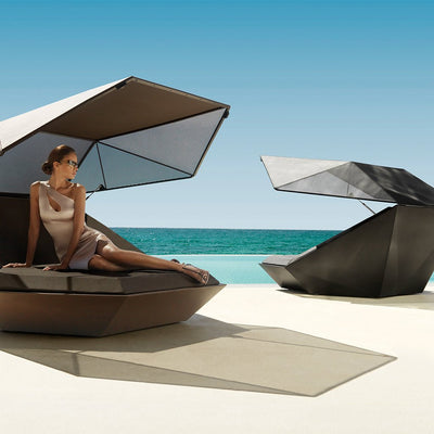 Faz Daybed with Canopy by Vondom | Luxury Patio Furniture