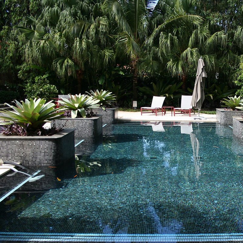 Fog Black Glass Pool Tile | Vidrepur