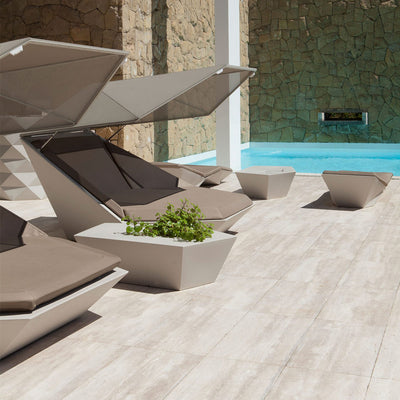 Faz Daybed with Canopy by Vondom | Luxury Patio Furniture